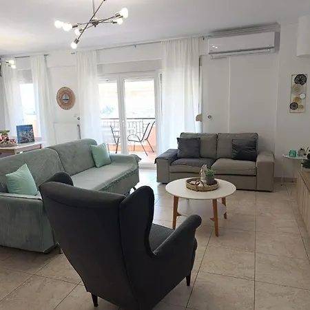 Lux Mint - Sea View - 3br - Free Parking